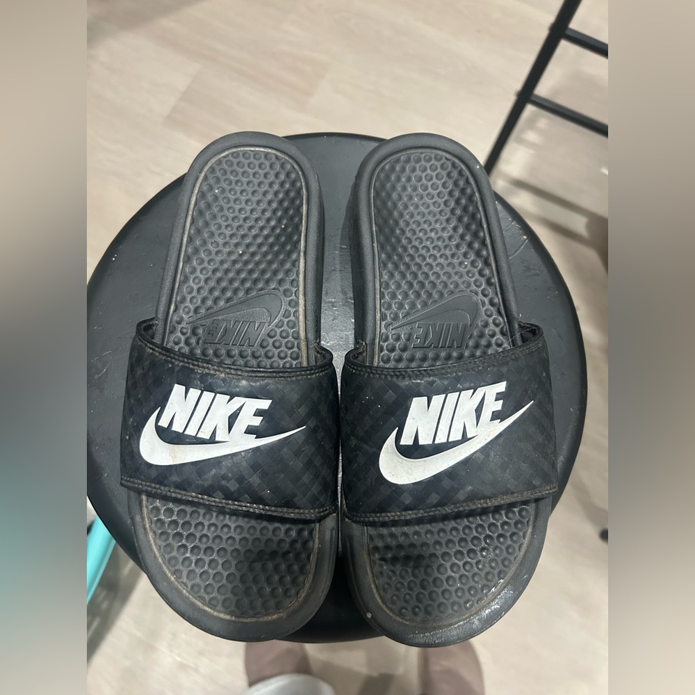 Nike Slides Size 8